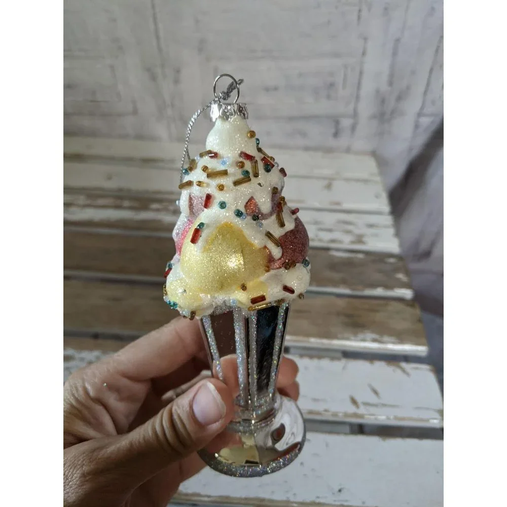 Sundae‎ ice cream ornament Xmas glass tree